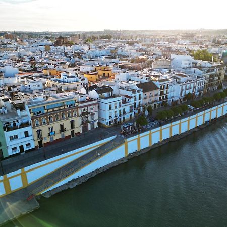 Apartmán Wonderful Duplex In Calle Betis Sevilla Exteriér fotografie