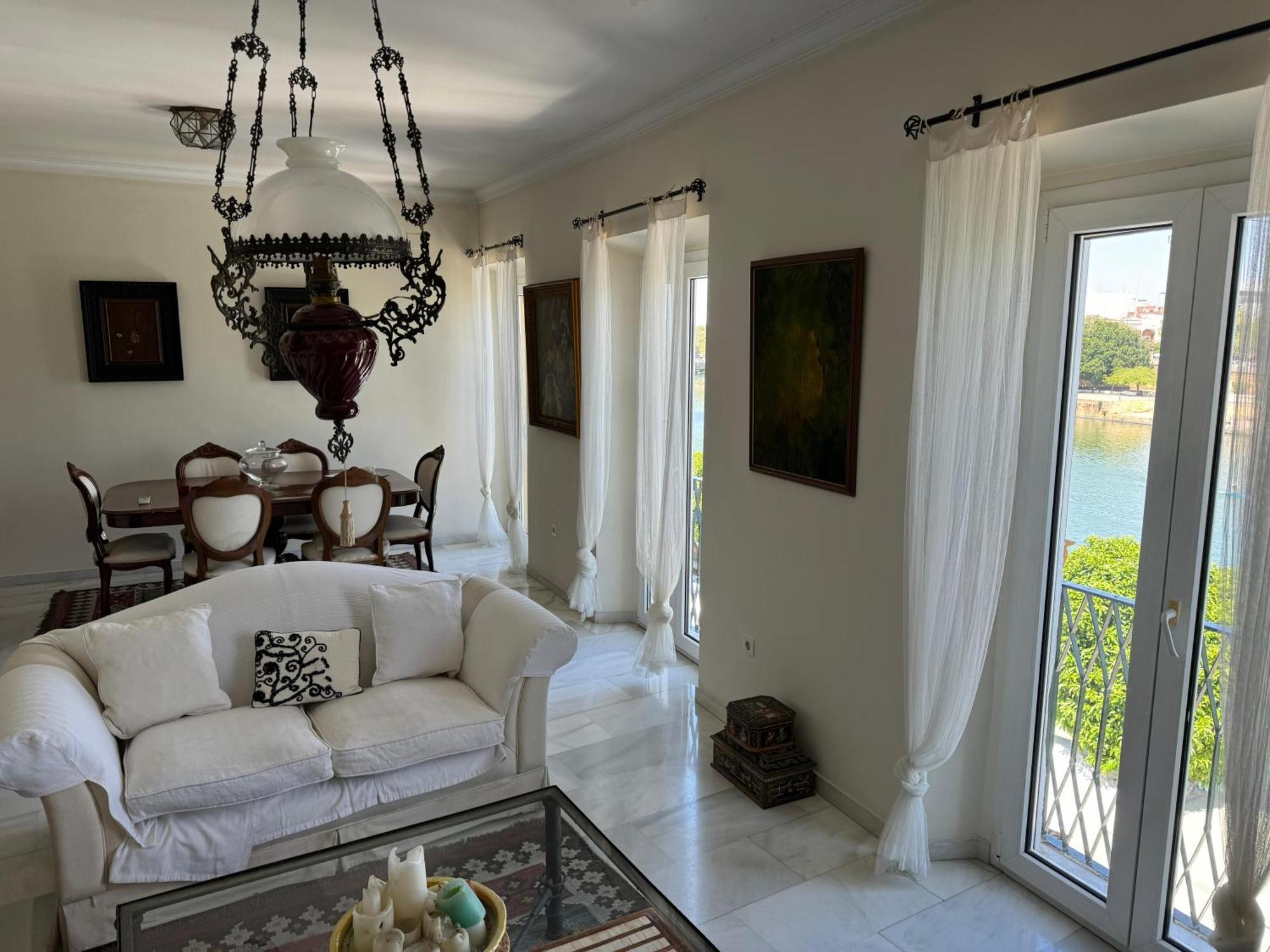 Apartmán Wonderful Duplex In Calle Betis Sevilla Exteriér fotografie