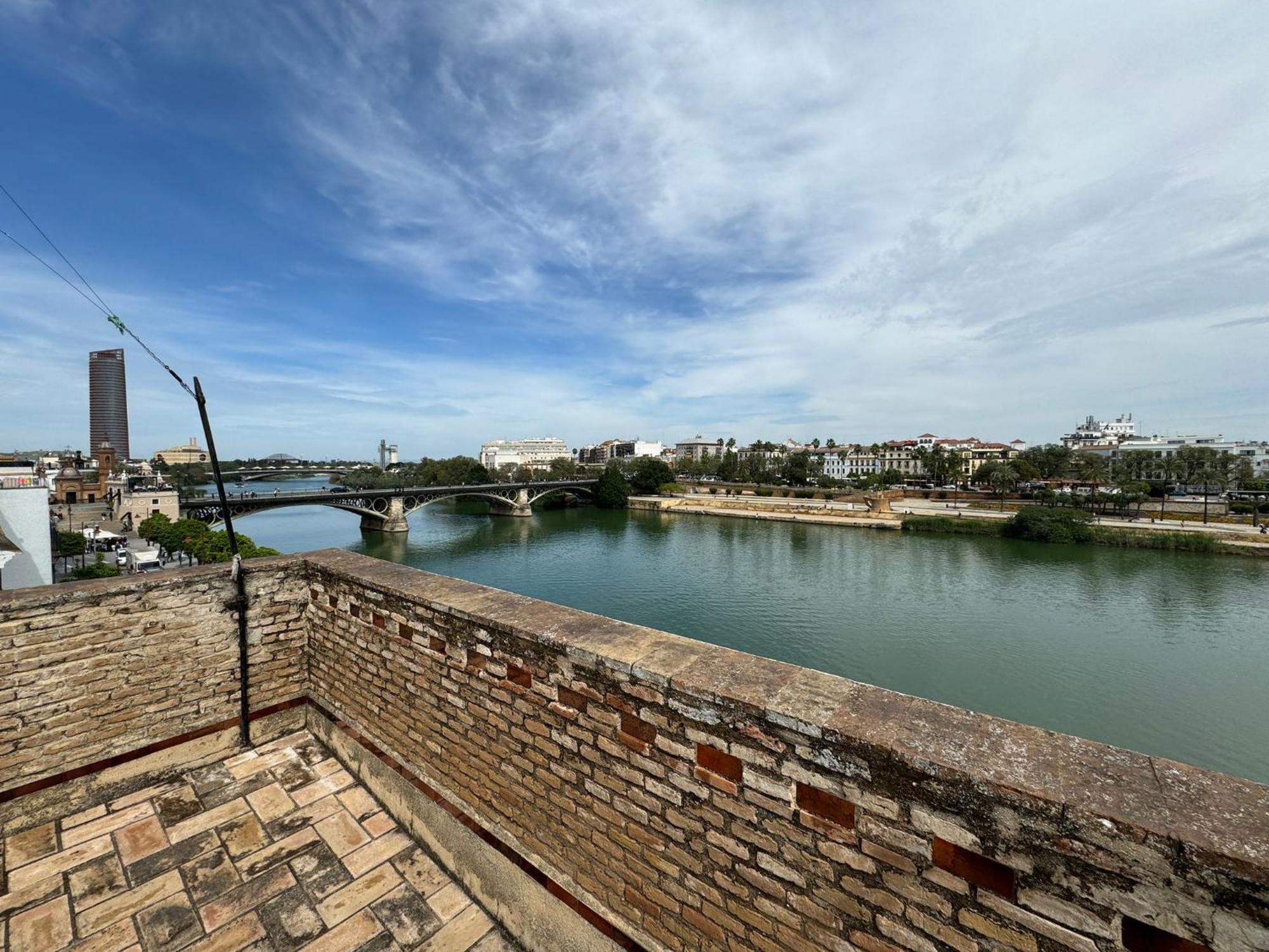 Apartmán Wonderful Duplex In Calle Betis Sevilla Exteriér fotografie